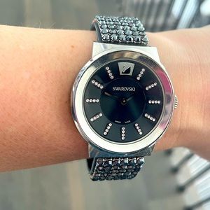 Glamours Swarovski Crystal Watch - Mesh Black Band